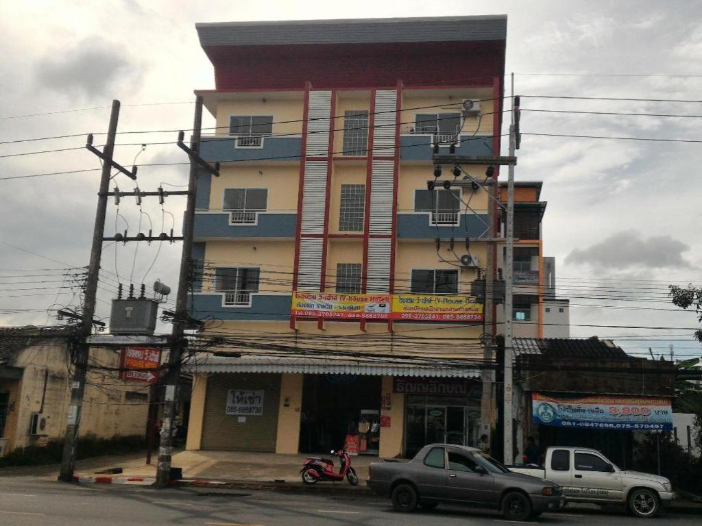 V-House Hotel Trang Exterior photo